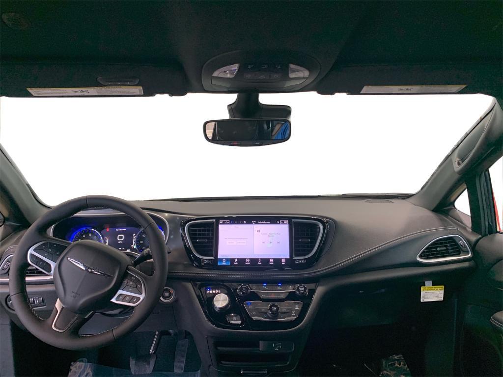 new 2026 Chrysler Pacifica car, priced at $39,942