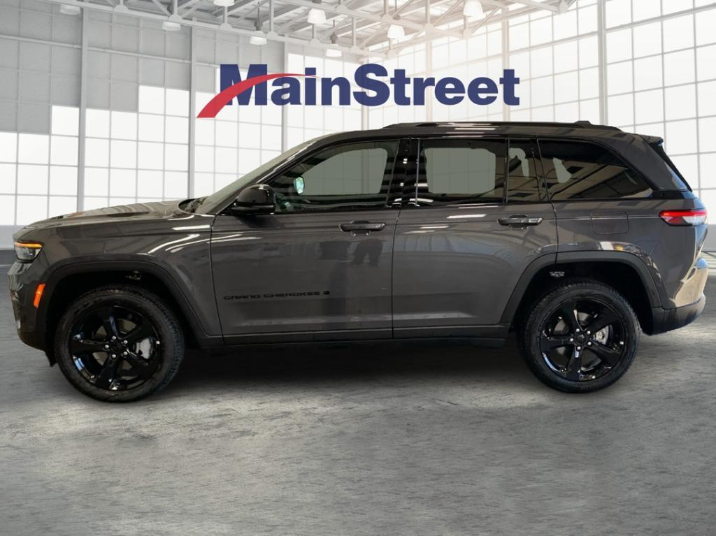 new 2025 Jeep Grand Cherokee car, priced at $45,837