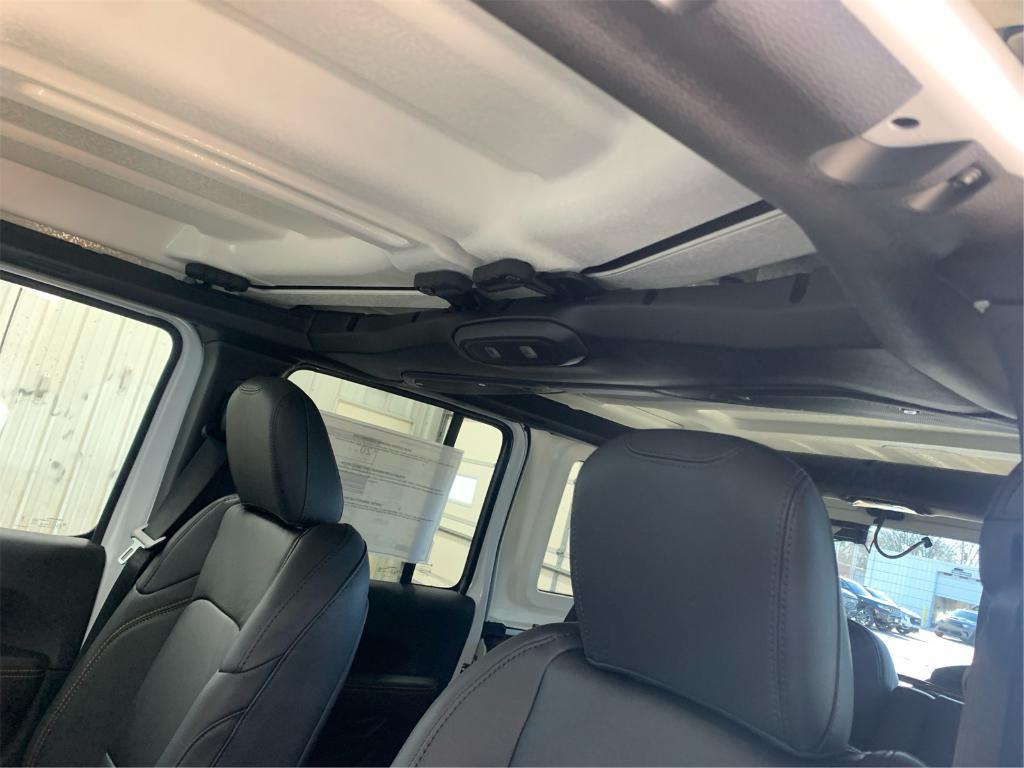 new 2025 Jeep Wrangler car, priced at $50,802