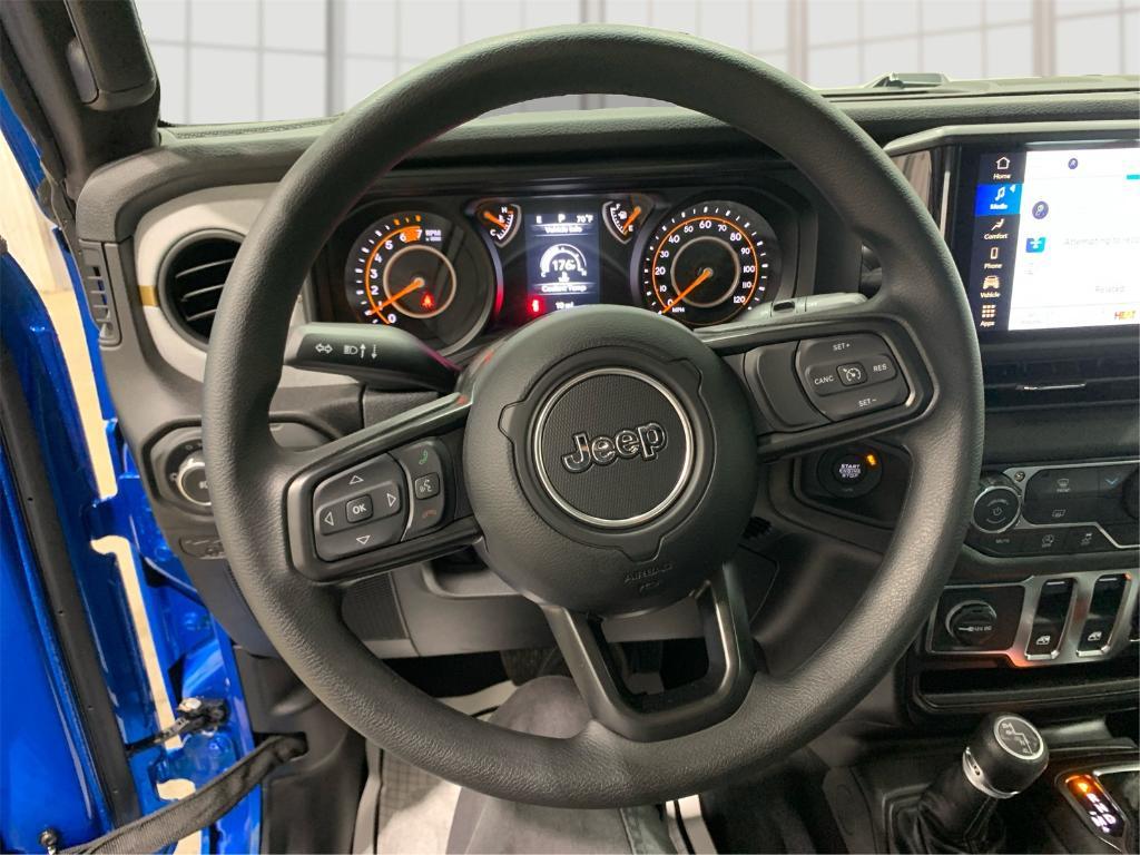 new 2026 Jeep Wrangler car, priced at $35,331