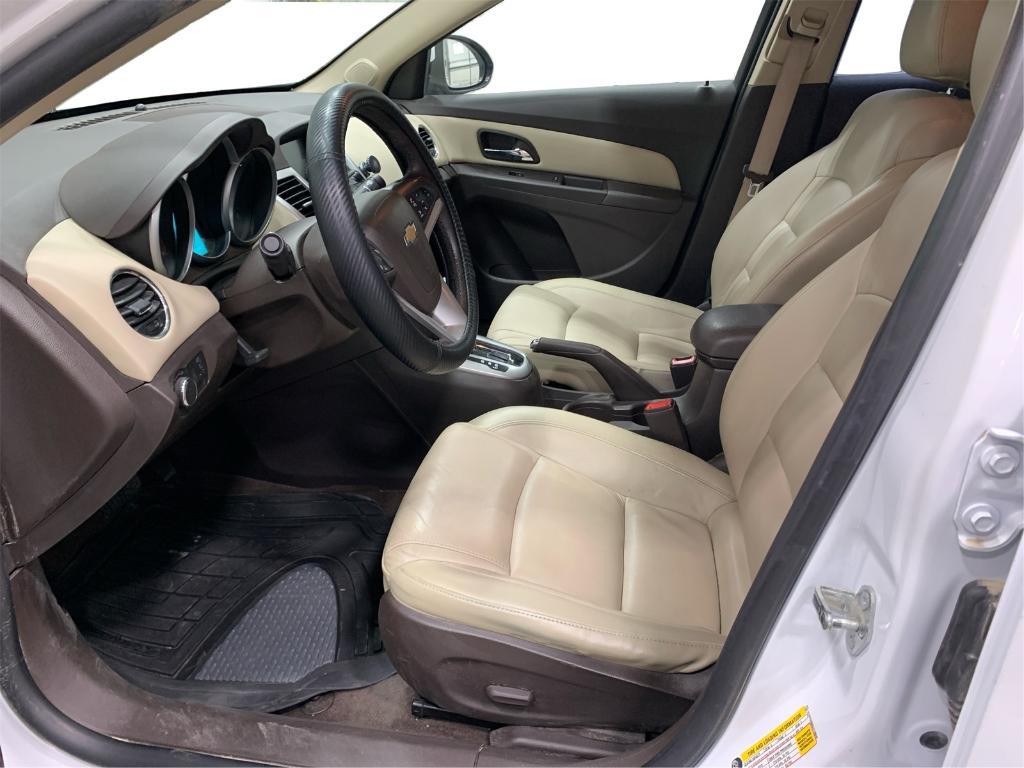 used 2016 Chevrolet Cruze Limited car, priced at $10,000