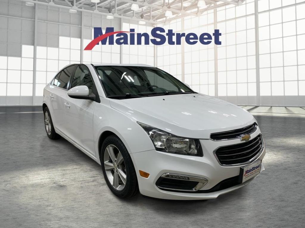 used 2016 Chevrolet Cruze Limited car, priced at $10,000