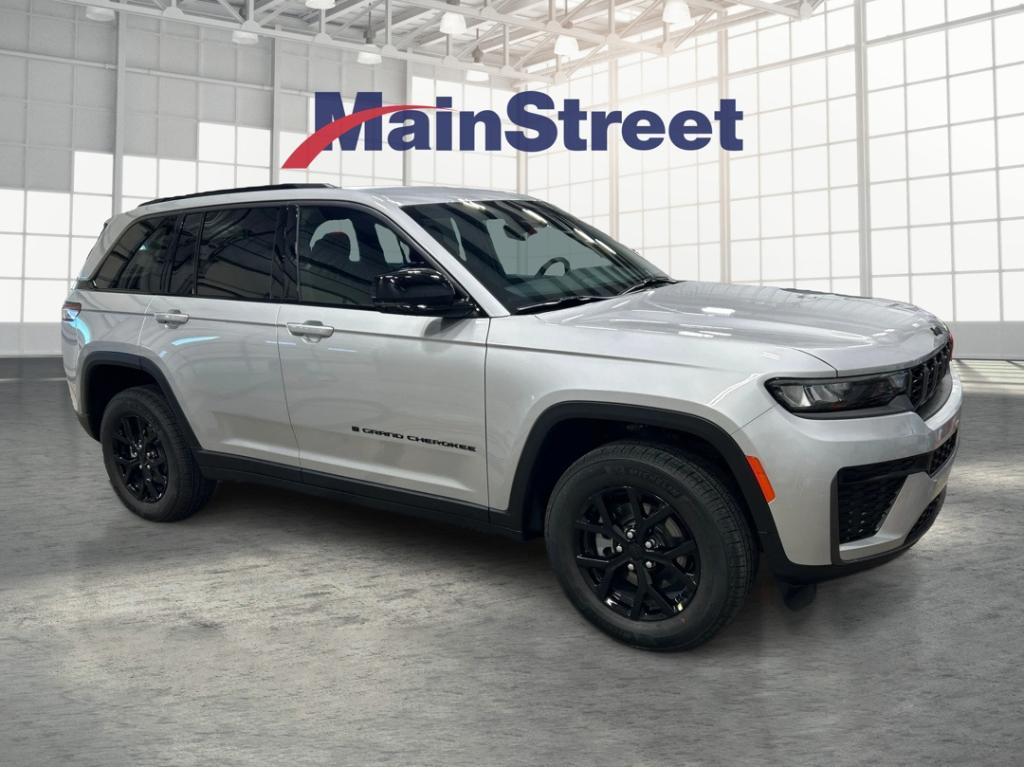 new 2026 Jeep Grand Cherokee car, priced at $46,649