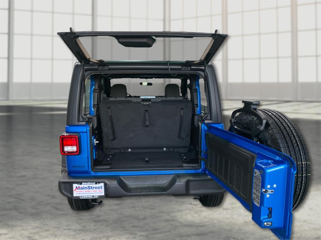 new 2026 Jeep Wrangler car, priced at $38,284