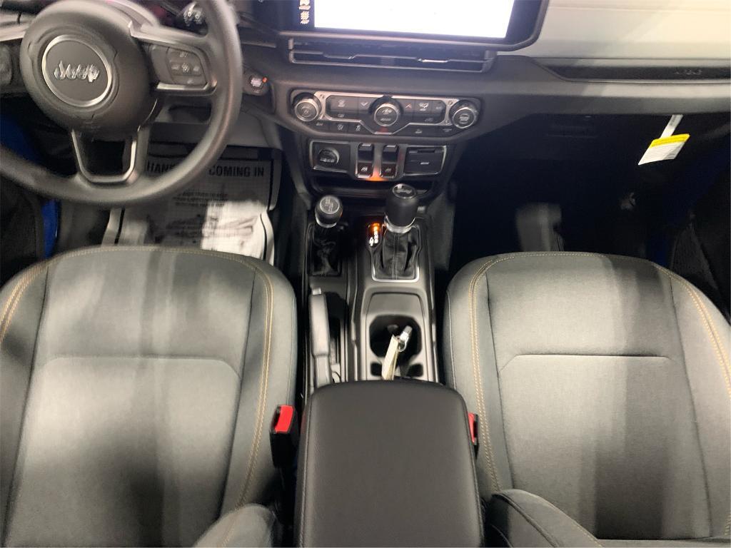 new 2026 Jeep Wrangler car, priced at $38,284