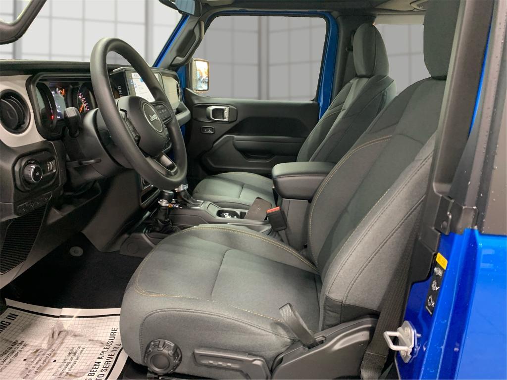 new 2026 Jeep Wrangler car, priced at $38,284