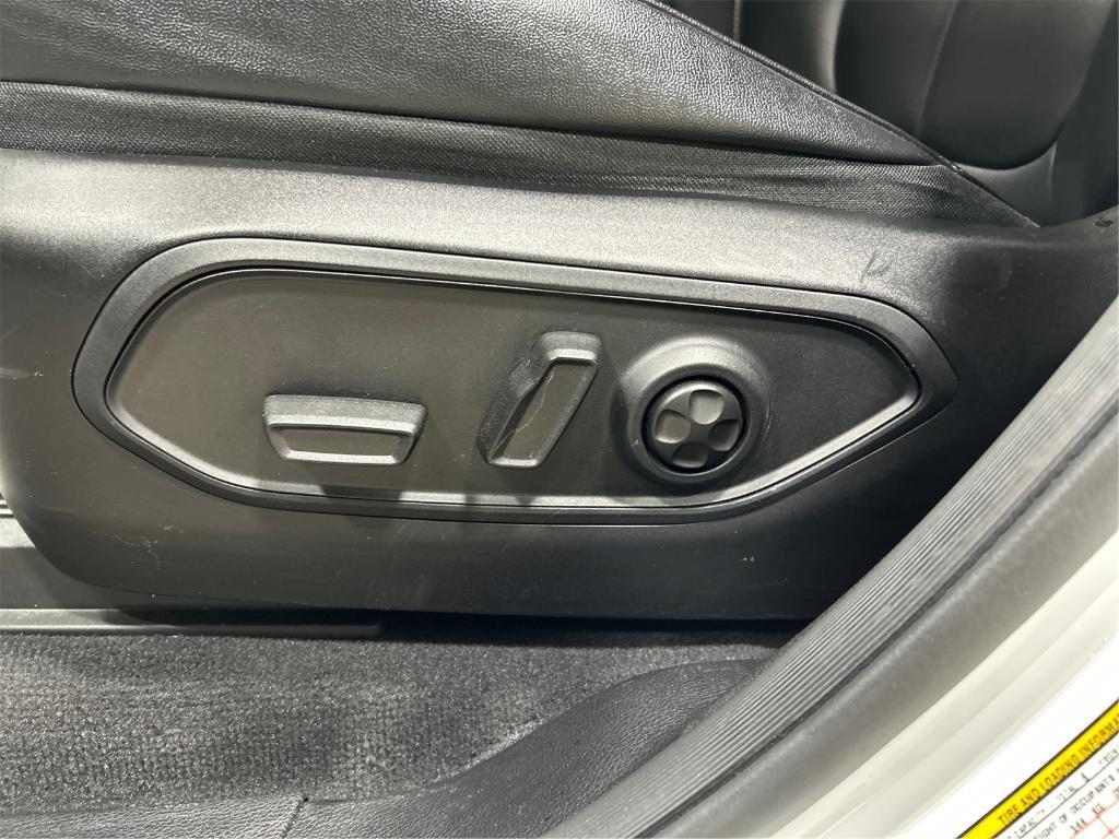 used 2023 Jeep Grand Cherokee L car, priced at $29,120