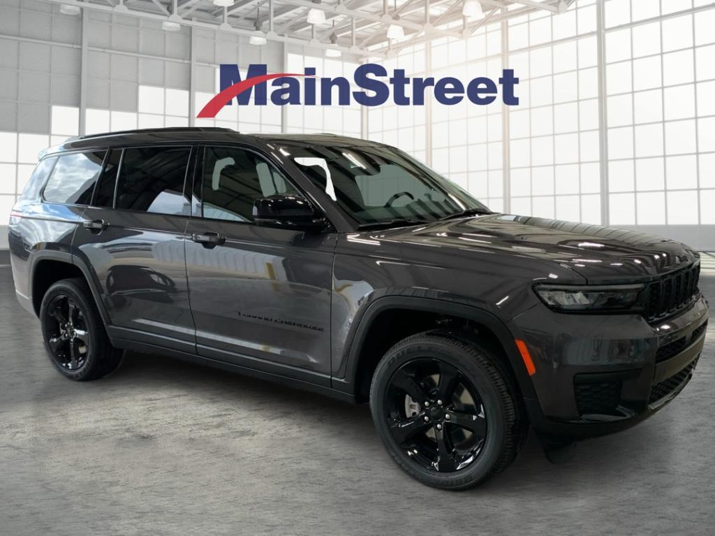 used 2025 Jeep Grand Cherokee L car, priced at $43,000