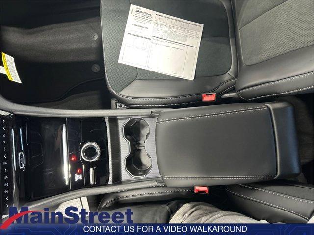 used 2025 Ram 1500 car, priced at $32,300