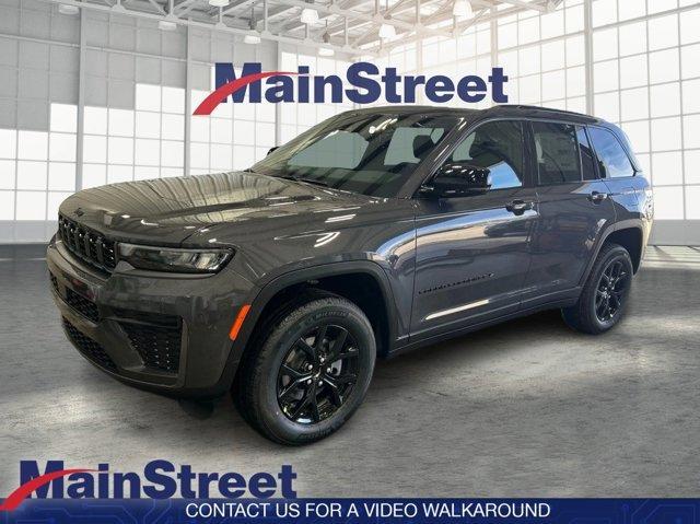 used 2025 Ram 1500 car, priced at $32,300