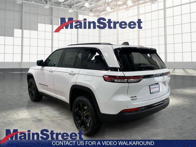 used 2025 Jeep Grand Cherokee car, priced at $35,897