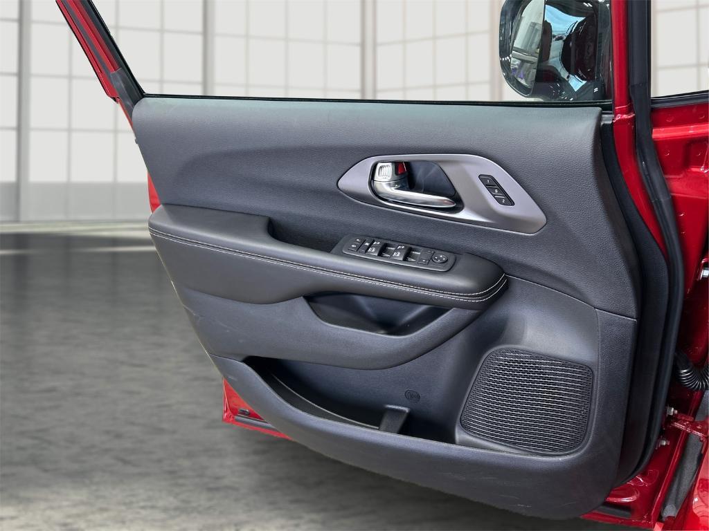 new 2026 Chrysler Pacifica car, priced at $44,308