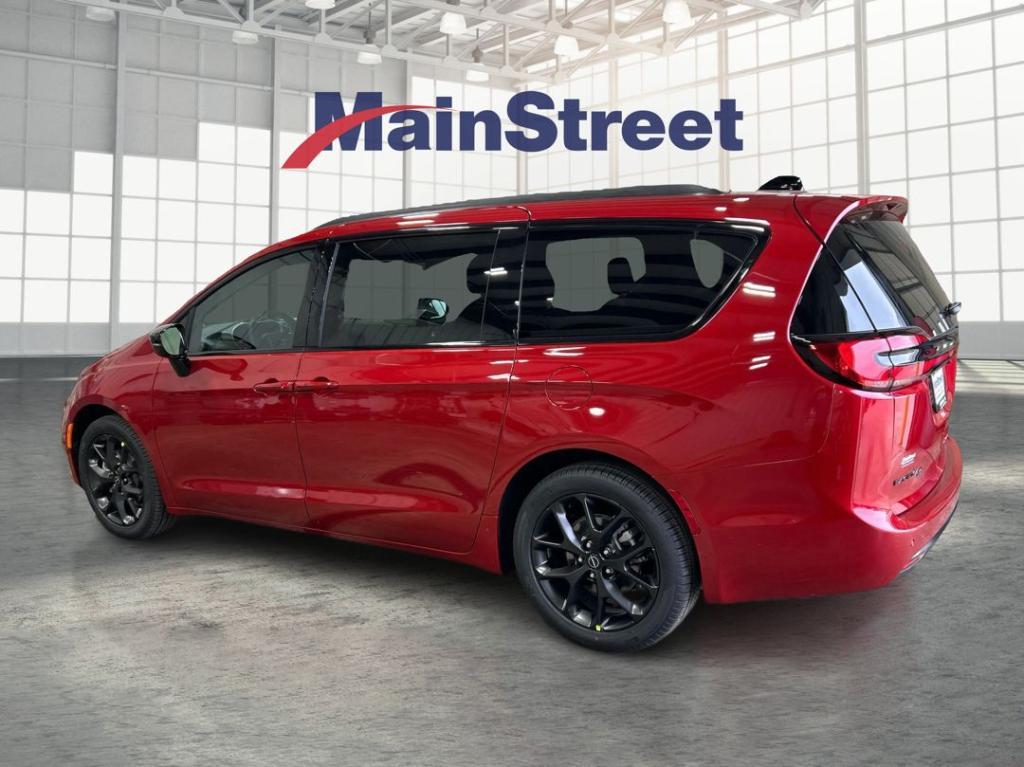 new 2026 Chrysler Pacifica car, priced at $44,308