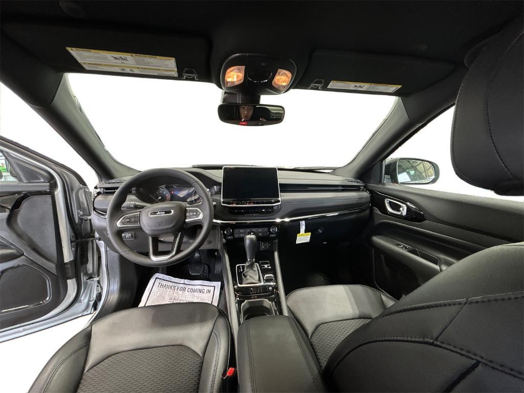 new 2026 Jeep Compass car, priced at $34,600