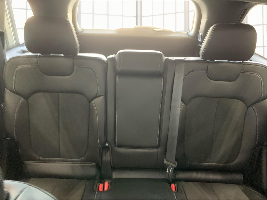 new 2025 Jeep Grand Cherokee car, priced at $40,809