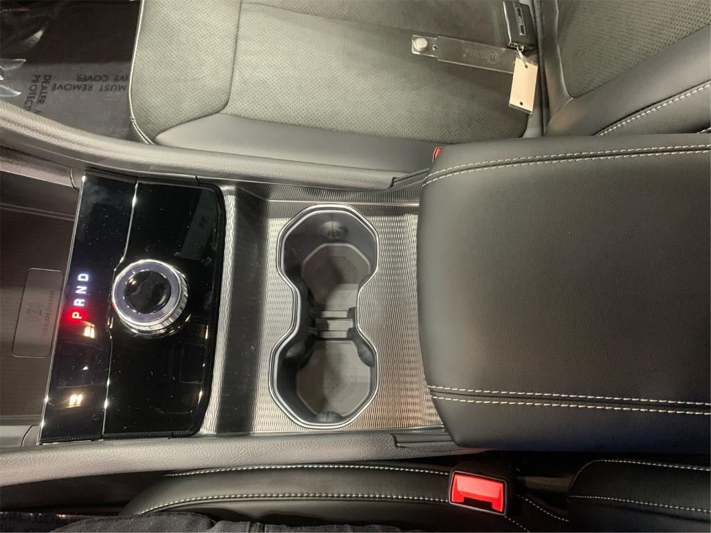 new 2025 Jeep Grand Cherokee car, priced at $40,809