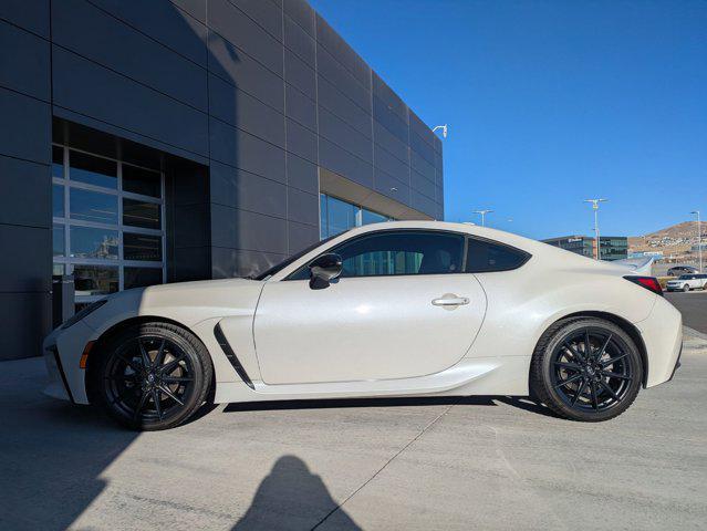 used 2023 Toyota GR86 car, priced at $28,898