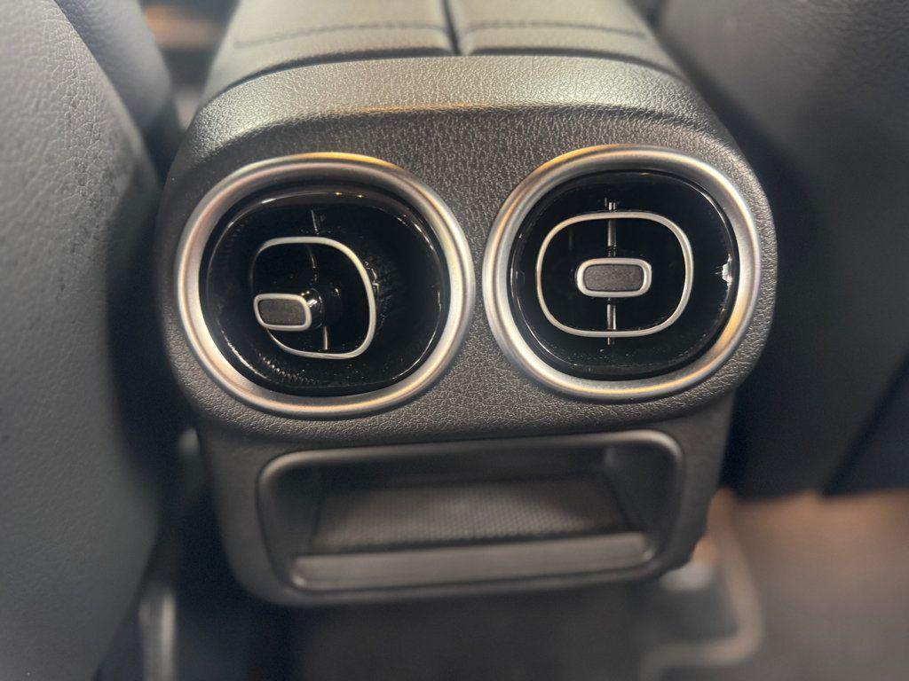 Mercedes-Benz GLC view 34