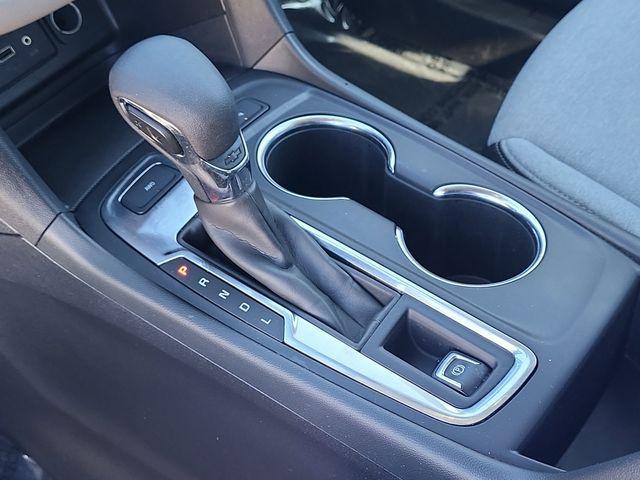 used 2024 Chevrolet Equinox car, priced at $23,553