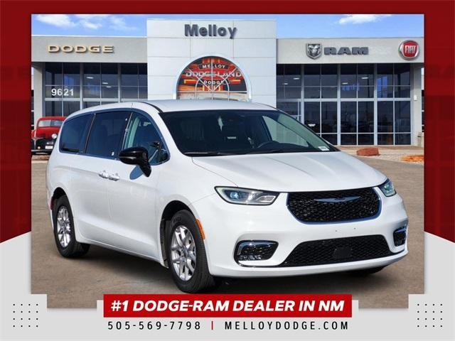 used 2024 Chrysler Pacifica car, priced at $32,833