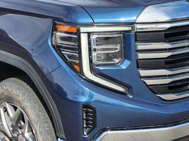 used 2022 GMC Sierra 1500 car, priced at $46,374