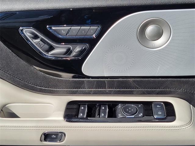 used 2025 Lincoln Aviator car, priced at $65,937