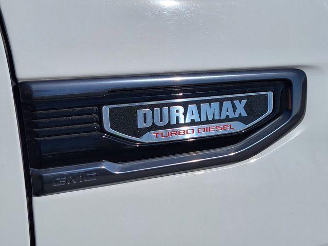 used 2022 GMC Sierra 1500 car, priced at $40,687