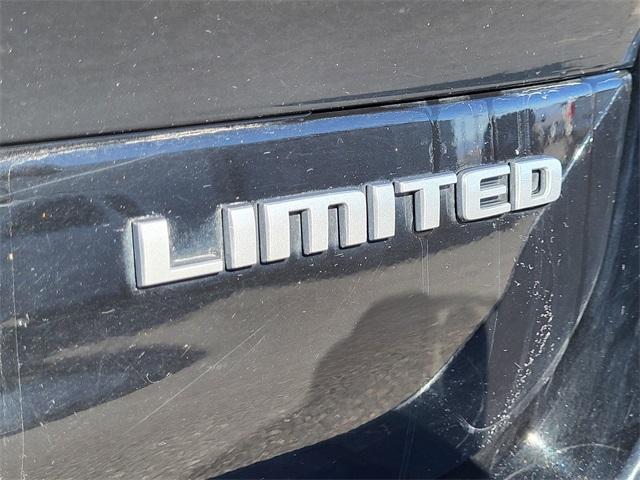 used 2024 Jeep Grand Cherokee L car, priced at $34,291