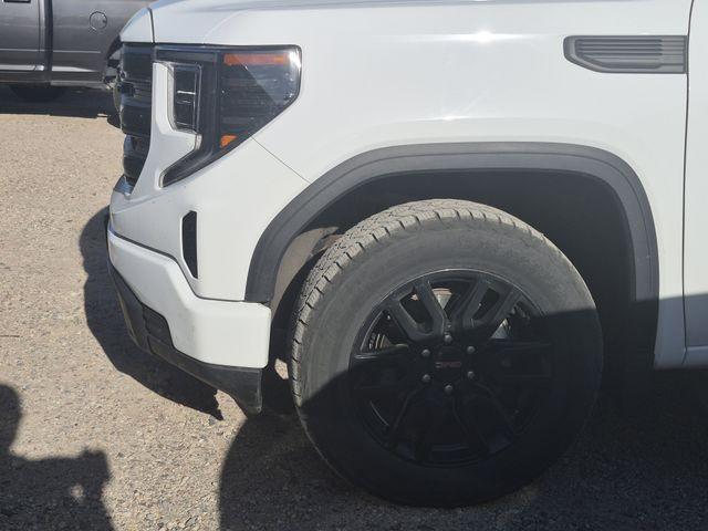 used 2023 GMC Sierra 1500 car, priced at $29,824