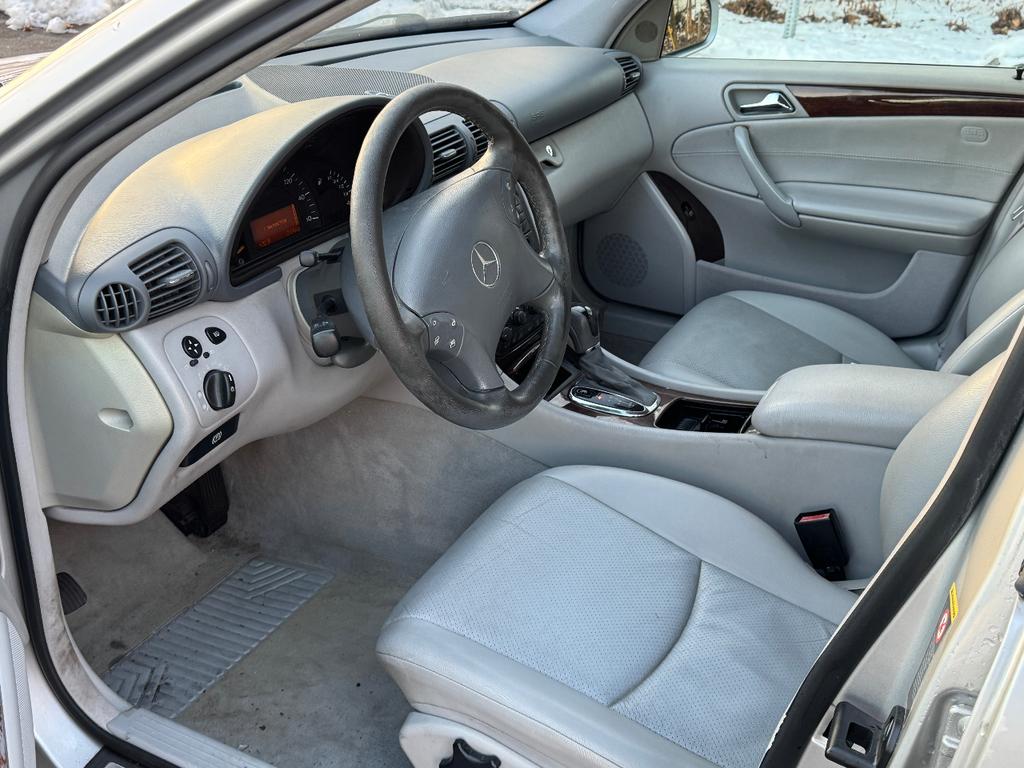 used 2001 Mercedes-Benz C-Class car, priced at $3,095