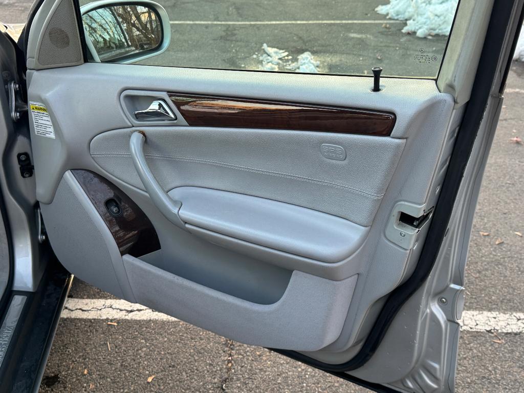 used 2001 Mercedes-Benz C-Class car, priced at $3,095