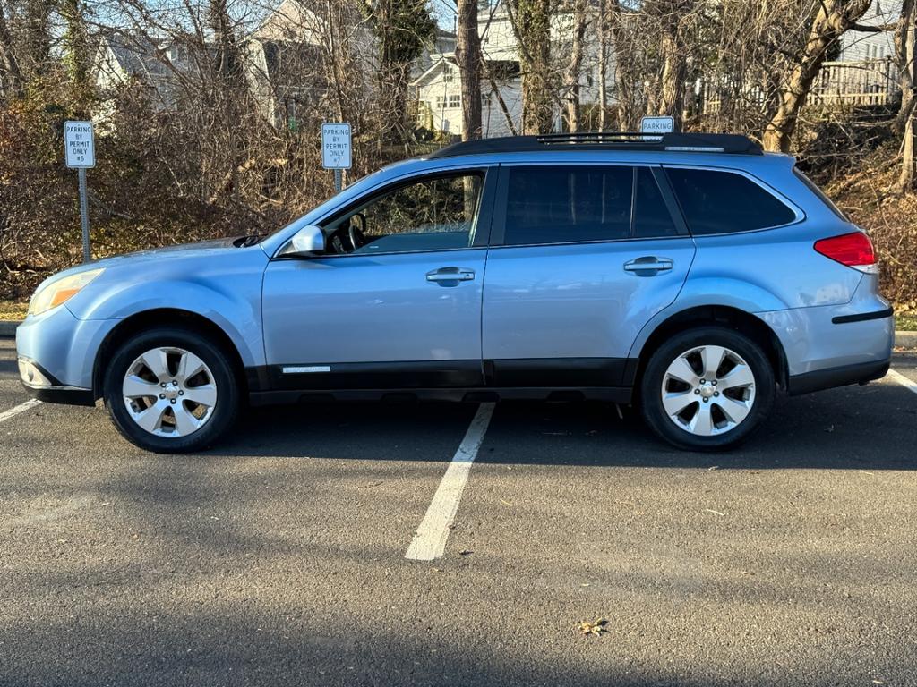 used 2010 Subaru Outback car, priced at $5,495