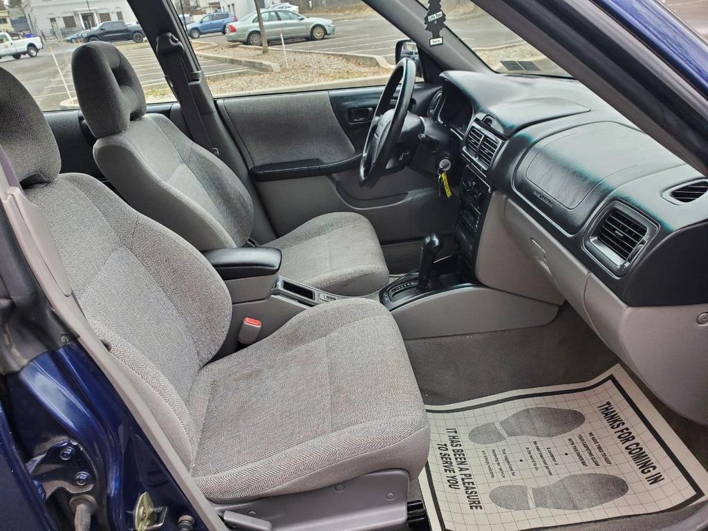 used 2002 Subaru Forester car, priced at $2,595