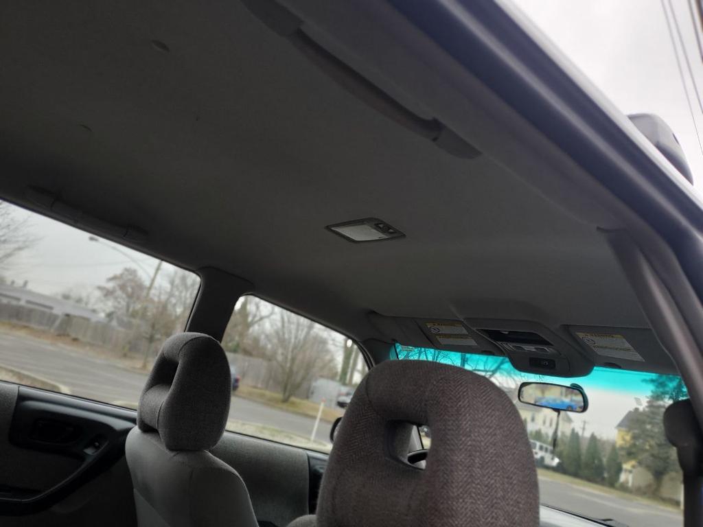 used 2002 Subaru Forester car, priced at $2,595