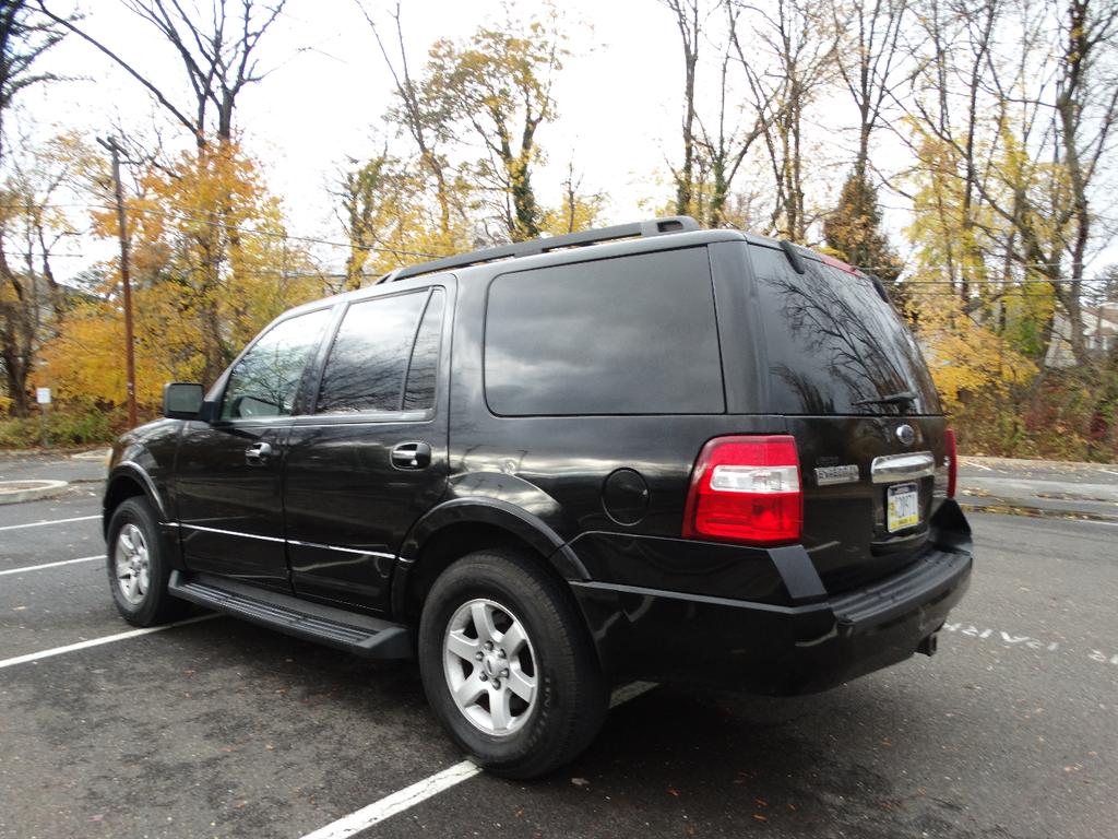 used 2009 Ford Expedition car, priced at $4,595
