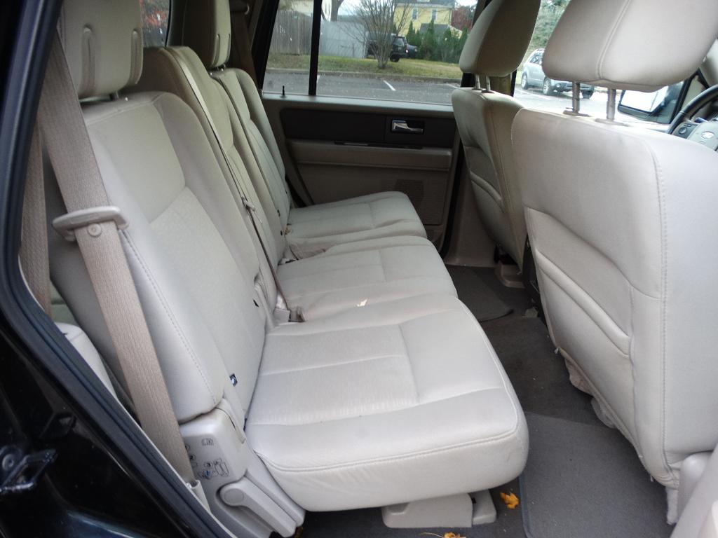 used 2009 Ford Expedition car, priced at $4,595