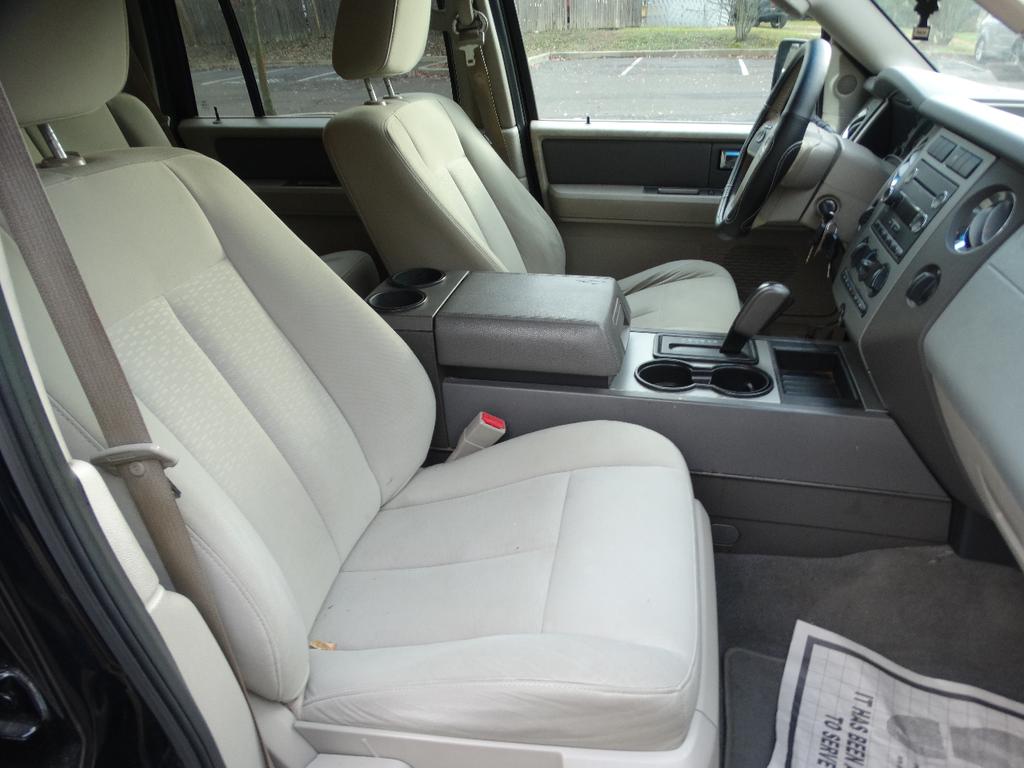 used 2009 Ford Expedition car, priced at $4,595