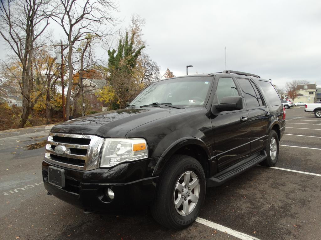 used 2009 Ford Expedition car, priced at $4,595