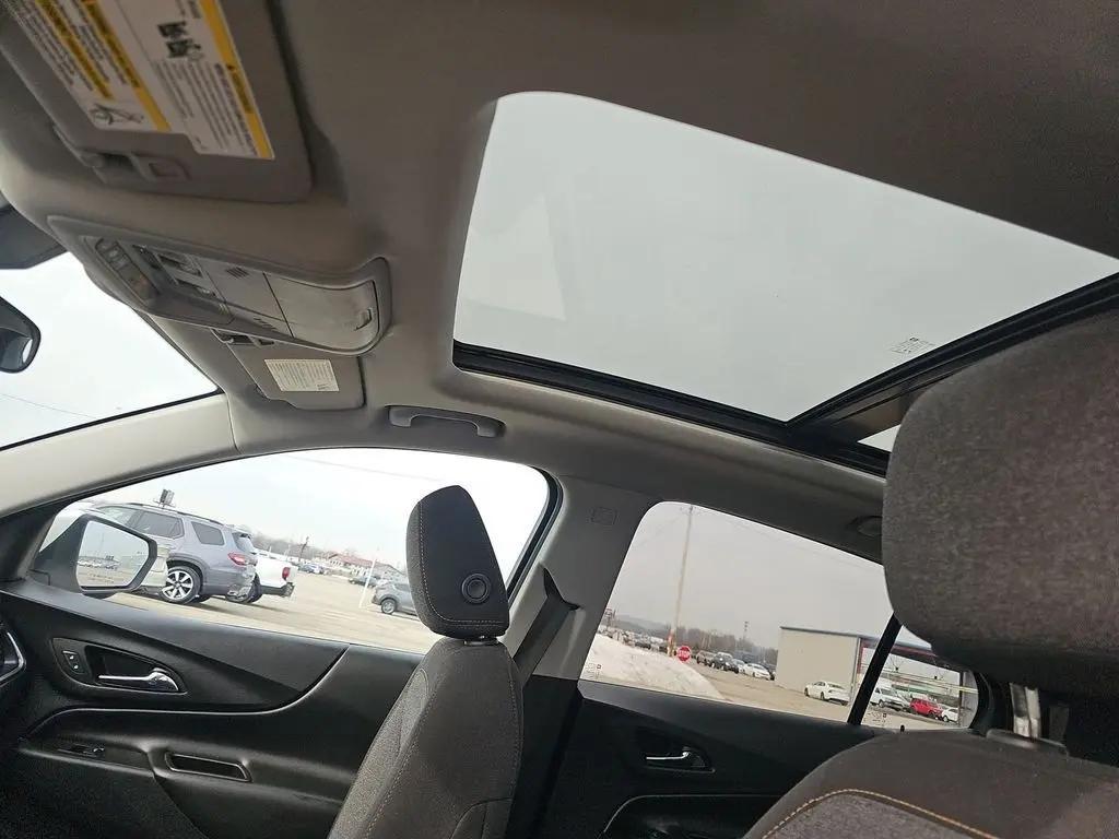 used 2022 Chevrolet Equinox car, priced at $24,544