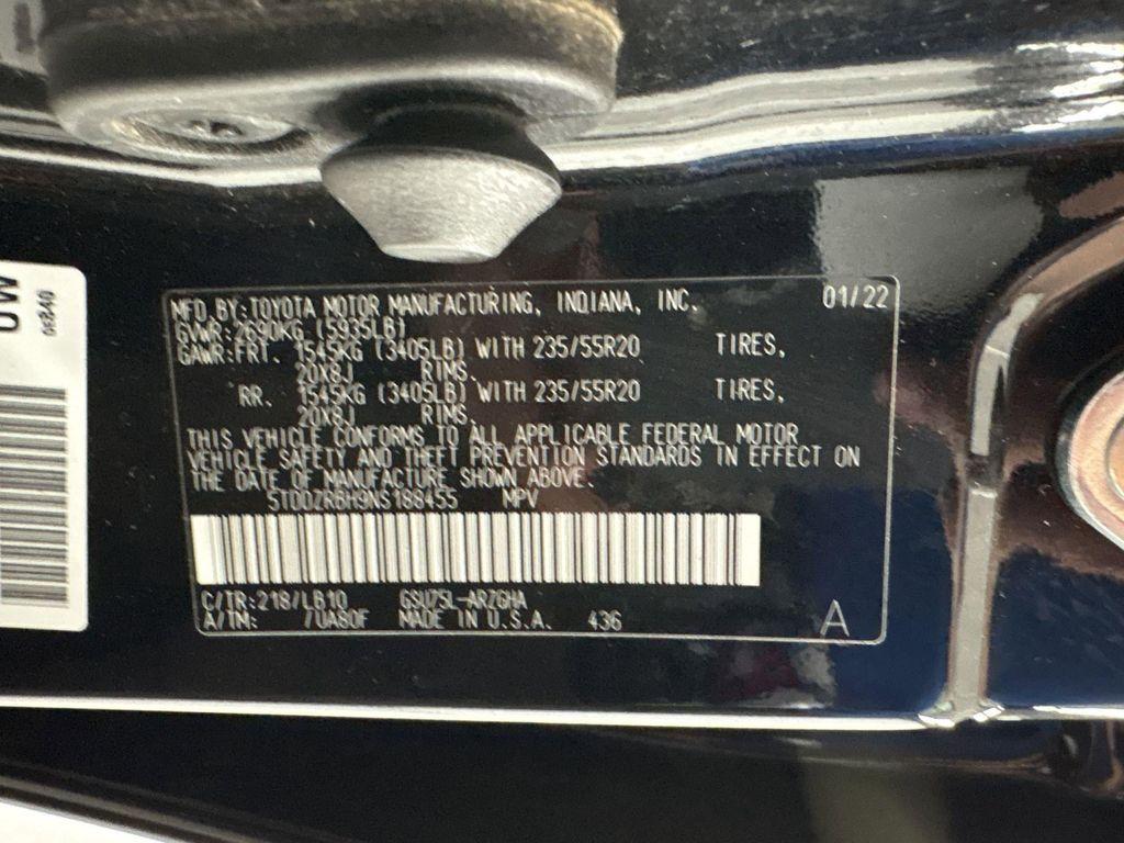 used 2022 Toyota Highlander car, priced at $34,384