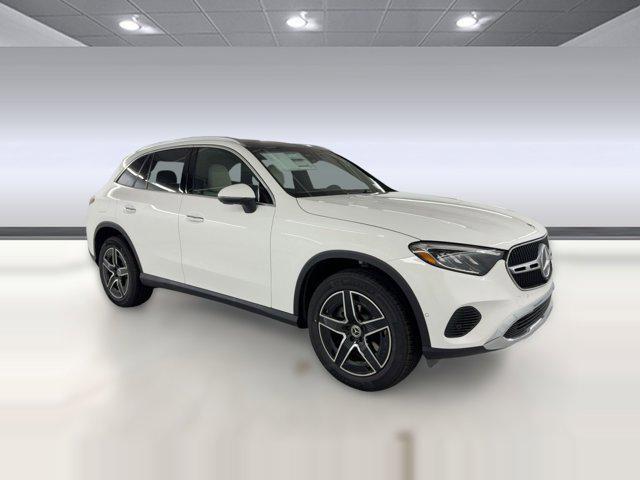 new 2026 Mercedes-Benz GLC 300 car, priced at $53,185