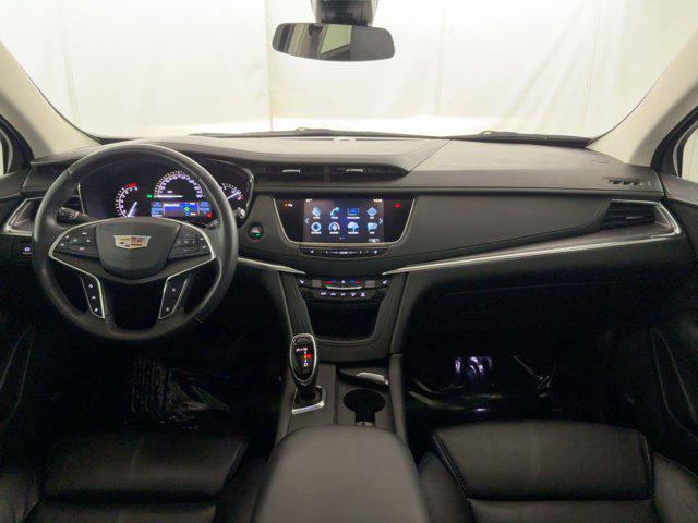 used 2017 Cadillac XT5 car, priced at $15,999