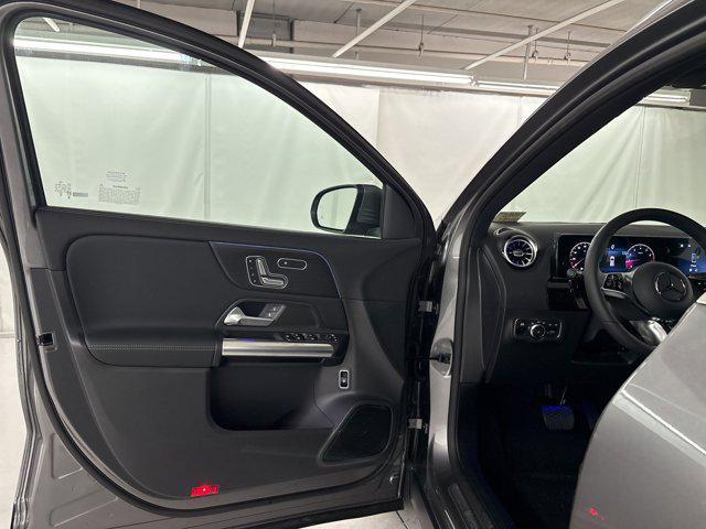 new 2026 Mercedes-Benz GLA 250 car, priced at $48,095