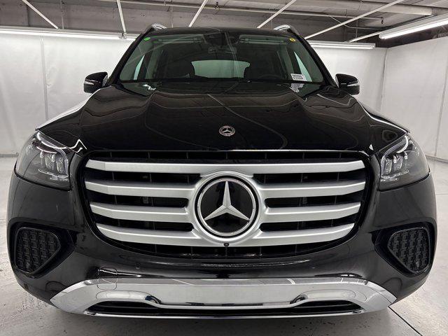 new 2026 Mercedes-Benz GLS 450 car