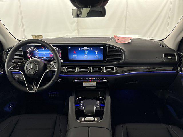 new 2026 Mercedes-Benz GLS 450 car