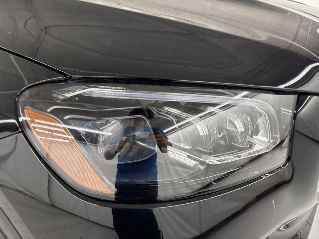 new 2026 Mercedes-Benz GLS 450 car