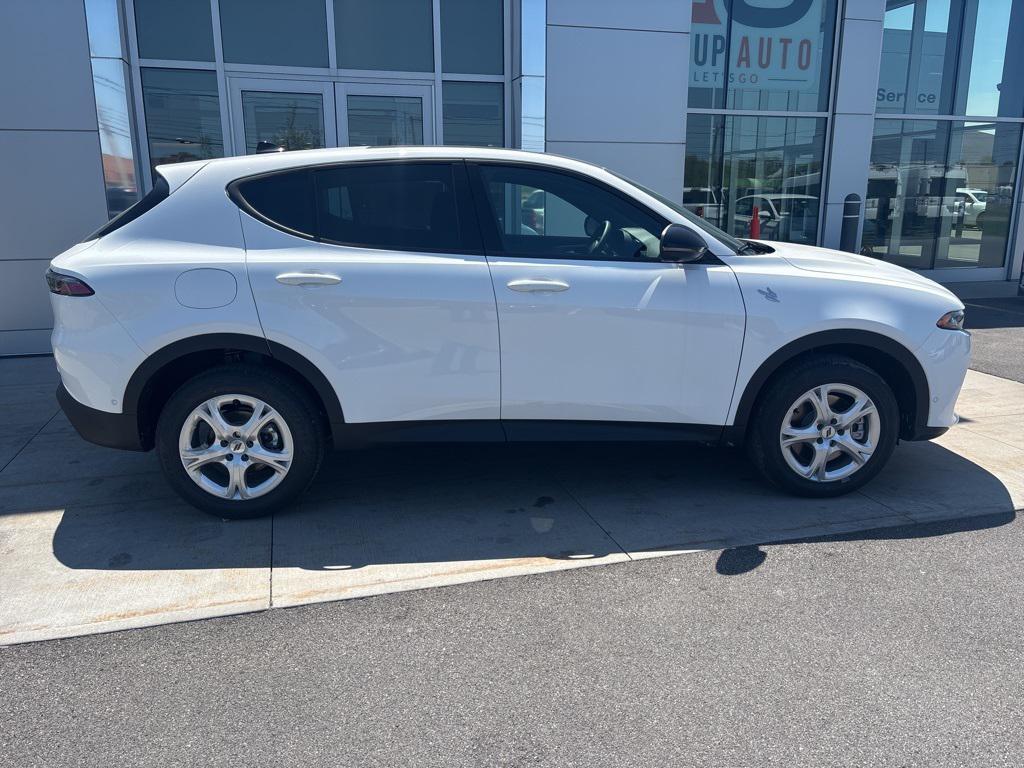 new 2025 Dodge Hornet car, priced at $38,284