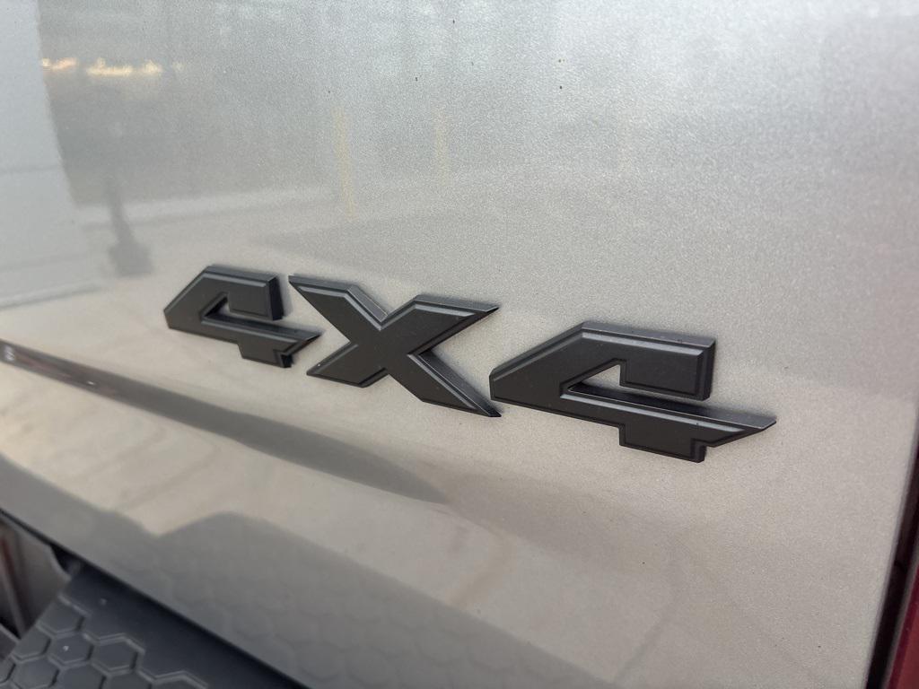 used 2020 Ram 1500 Classic car, priced at $25,600