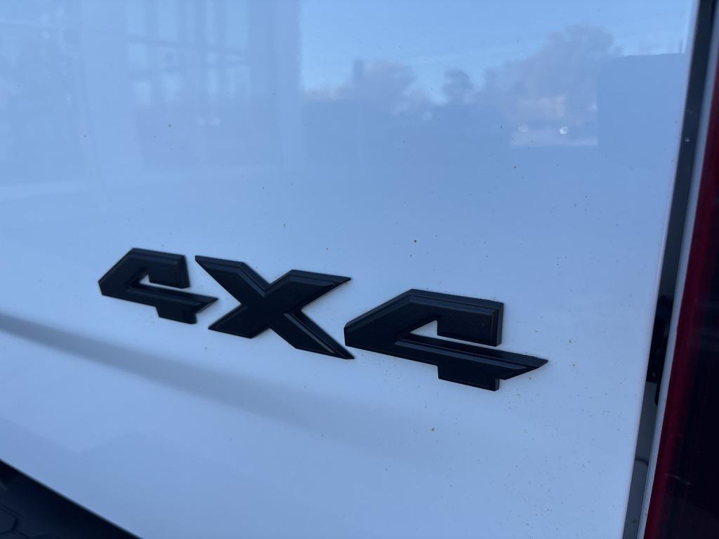 used 2022 Ram 1500 Classic car, priced at $28,100