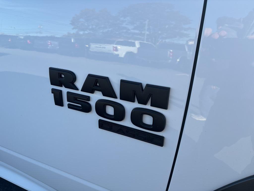 used 2022 Ram 1500 Classic car, priced at $28,100